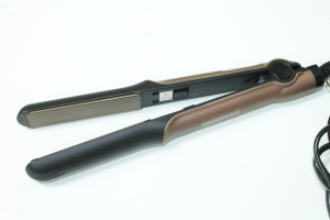 Випрямляч волосся SCARLETT SC-HS60005