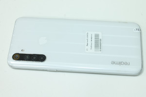 Мобільний телефон Realme 6i 3 / 64Gb