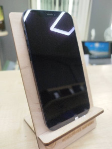 Мобильный телефон iPhone 12 64GB