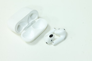 Bluetooth гарнітура Apple AirPods 4 (A3053, A3050, A3058)