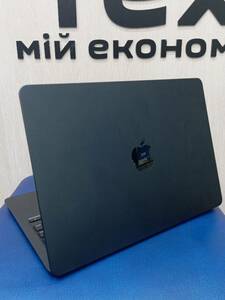 Ноутбук Apple Mabook A3113