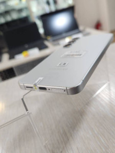 Мобільний телефон Samsung S921 Galaxy S24 8/256GB