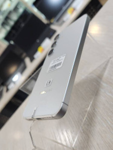 Мобільний телефон Samsung S921 Galaxy S24 8/256GB