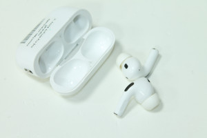 Bluetooth гарнітура Apple AirPods Pro 2nd generation A2968 (A3047, A3048)