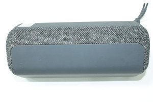 Портативна акустика Sony SRS-XE200