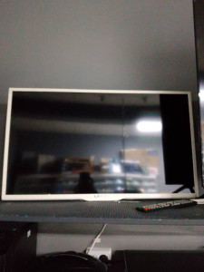 Телевізор Liberton 32AS4HDT