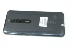 Мобільний телефон Xiaomi Redmi 8 2/32GB