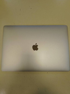 Ноутбук MacBook Pro 15" i7/16/512GB TouchBar 2018