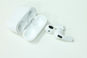 Bluetooth гарнітура Apple AirPods 4 ANC (A3056, A3055, A3059)