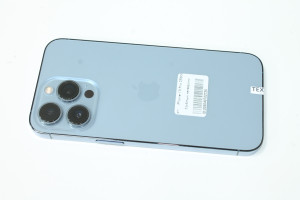 Мобільний телефон iPhone 13 Pro 256GB