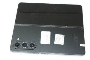 Мобільний телефон Samsung Galaxy Fold5 12/1TB (F946)