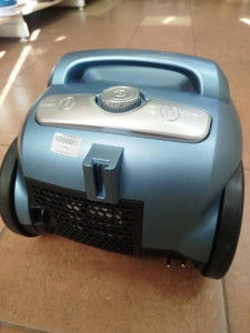 Пилосос Amica VM 3041