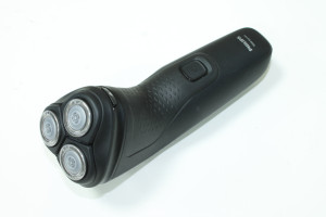 Електробритва PHILIPS S1141