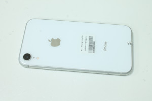 Мобильный телефон iPhone Xr 64GB