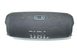 Портативная акустика JBL Charge 5