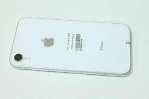 Мобільний телефон iPhone Xr 64GB