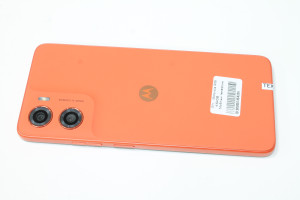 Мобильный телефон Motorola G06 4/64GB