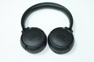 Bluetooth гарнітура JBL TUNE 520BT