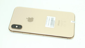 Мобильный телефон iPhone XS 64GB