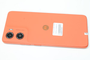 Мобильный телефон Motorola G06 4/64GB