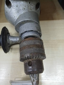 Дрель DWT SBM-1050 DT