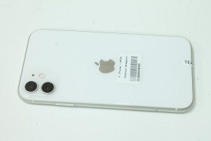 Мобільний телефон iPhone 11 64GB