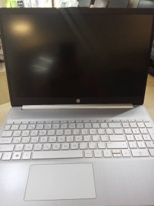 Ноутбук HP 15dw0023ur