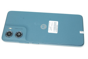 Мобильный телефон Motorola G06 4/64GB