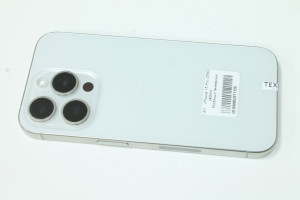 Мобільний телефон iPhone 15 Pro 256GB (eSim)