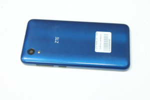 Мобильный телефон ZTE Blade L8 1/16GB