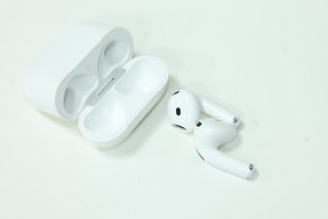 Bluetooth гарнітура Apple AirPods 4 ANC (A3056, A3055, A3059)