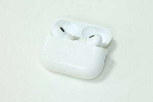 Bluetooth гарнітура Apple AirPods Pro 2nd generation A2968 (A3047, A3048)