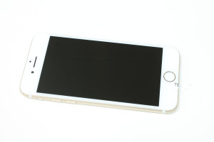Мобільний телефон iPhone 7 32Gb