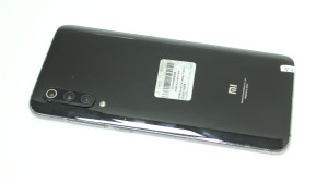Мобильный телефон Xiaomi Mi 9 6/64GB