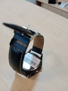 Годинник кварцовий FEATURELY