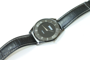 Годинник кварцовий FEATURELY