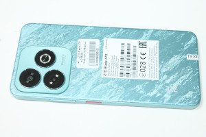 Мобильный телефон ZTE Blade A75 4/256GB