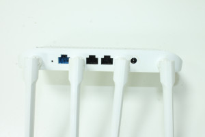 Wi Fi роутер Mi Router 4C (R4CM)