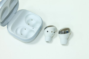 Bluetooth гарнитура Samsung Galaxy Buds Pro (SM-R190)