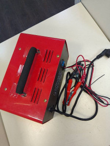 Пускозарядний пристрій Geko G80021