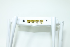 Wi Fi роутер Tenda AC5