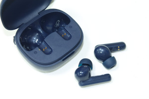 Bluetooth гарнітура Anker Soundcore R50i A3949