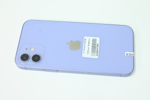 Мобільний телефон iPhone 12 64GB