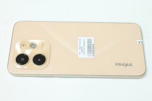 Мобильный телефон Infinix Smart 9 3/64GB
