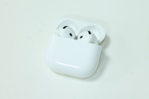 Bluetooth гарнітура Apple AirPods 4 (A3053, A3050, A3058)
