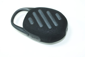 Портативная акустика JBL Clip 5