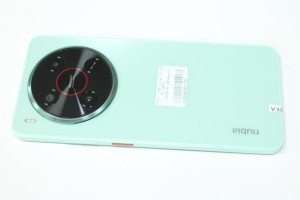 Мобільний телефон ZTE Nubia V70 Max 6/128GB