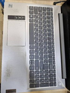 Ноутбук LENOVO