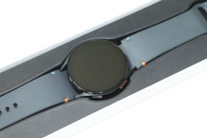 Смарт часы Samsung SM-R861 Galaxy Watch FE 40mm