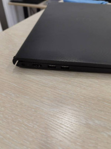 Ноутбук Dell Vostro 3520